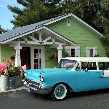 The Pines Motorlodge Douglas Exterior photo